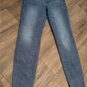 Like new kancan jeans